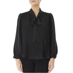$78 NWT Nanette Lepore Pleated Long Sleeve Blouse “Very Black” Size Small